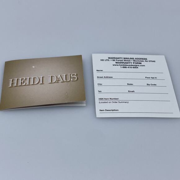 Heidi DAUS Sparkling Showoff PEACOCK BRACELET Clamper Bangle Crystal in Box - Picture 13 of 13